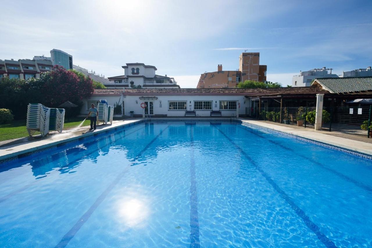Apartment Armenka Carihuela Park Torremolinos Exterior foto